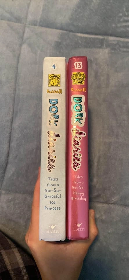 Dork diaries books - photo 2
