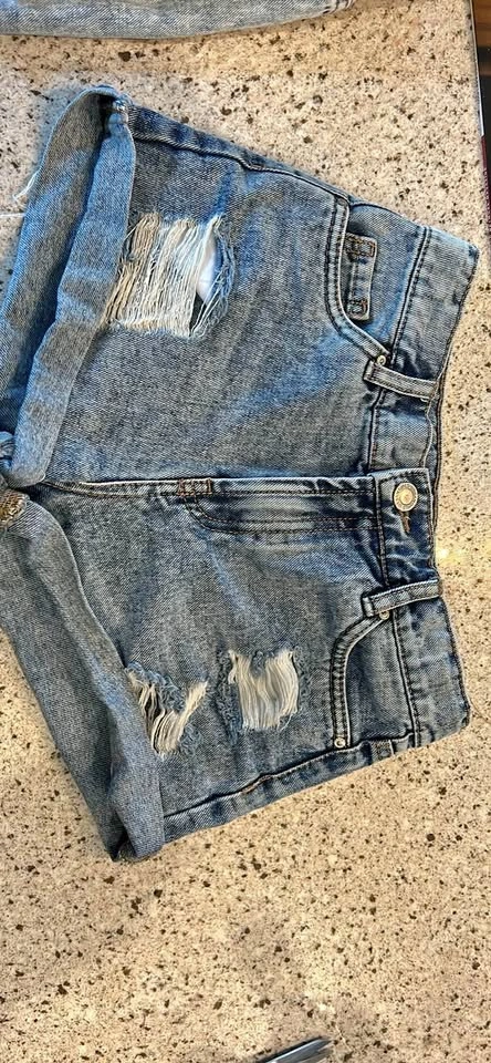 Girls shorts