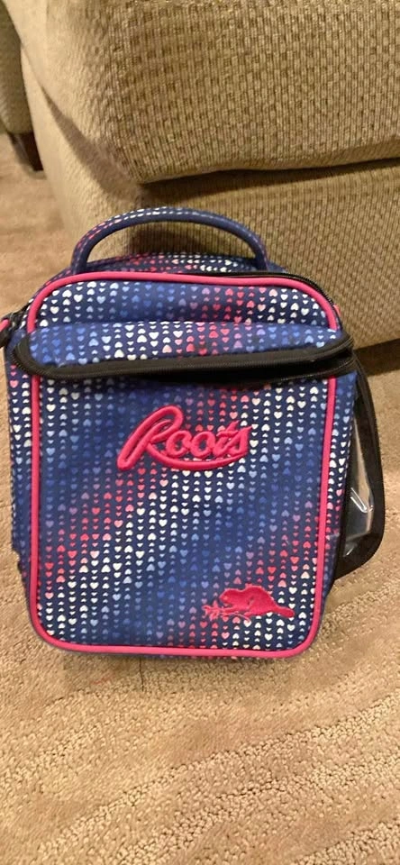 Roots lunch box