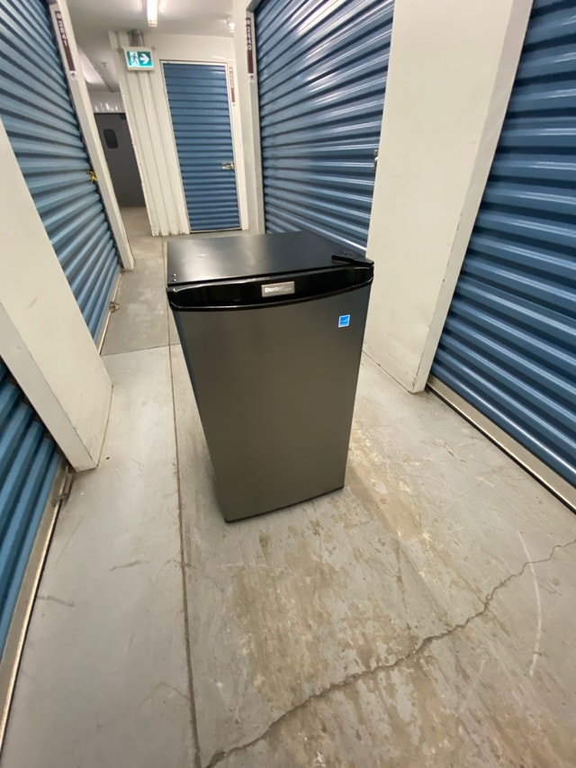 STAINLESS STEEL MINI REFRIGERATOR - photo 3