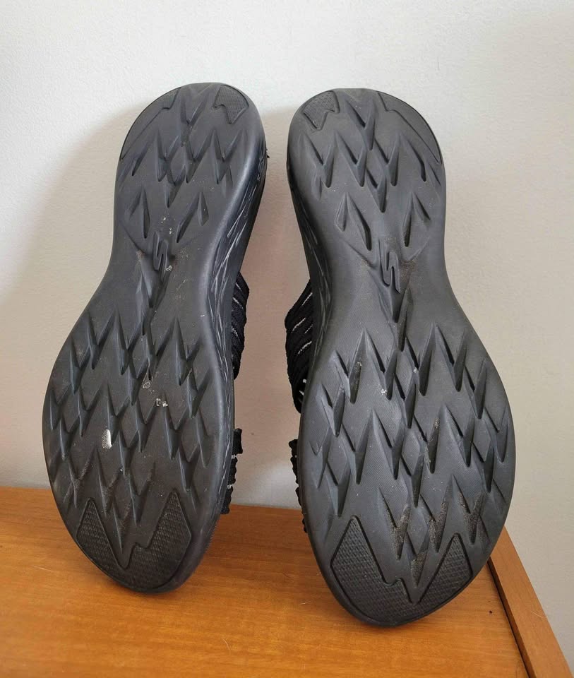 Skechers Womens Go Run 600 Sunrise Slide Sandals - Size 9 - photo 3