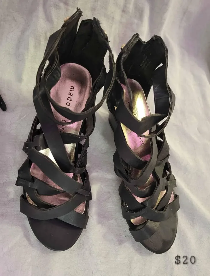 Womens Sandals image indicator(6)