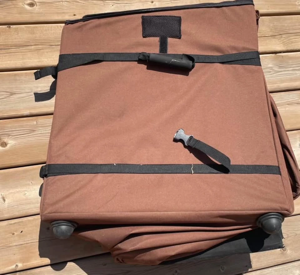 44x24x19” Suncast Foldable outdoor chest, cargo carrier - photo 2