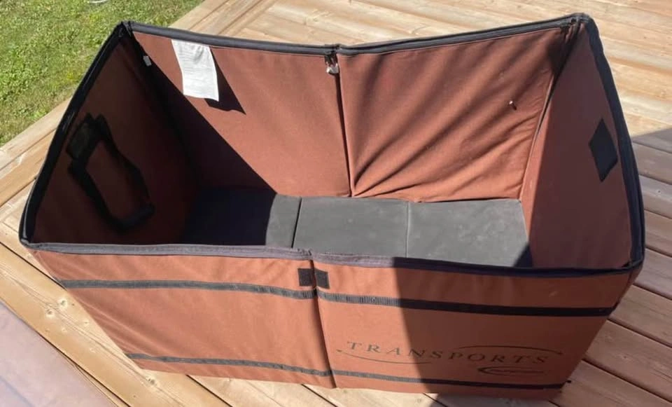 44x24x19” Suncast Foldable outdoor chest, cargo carrier - photo 3