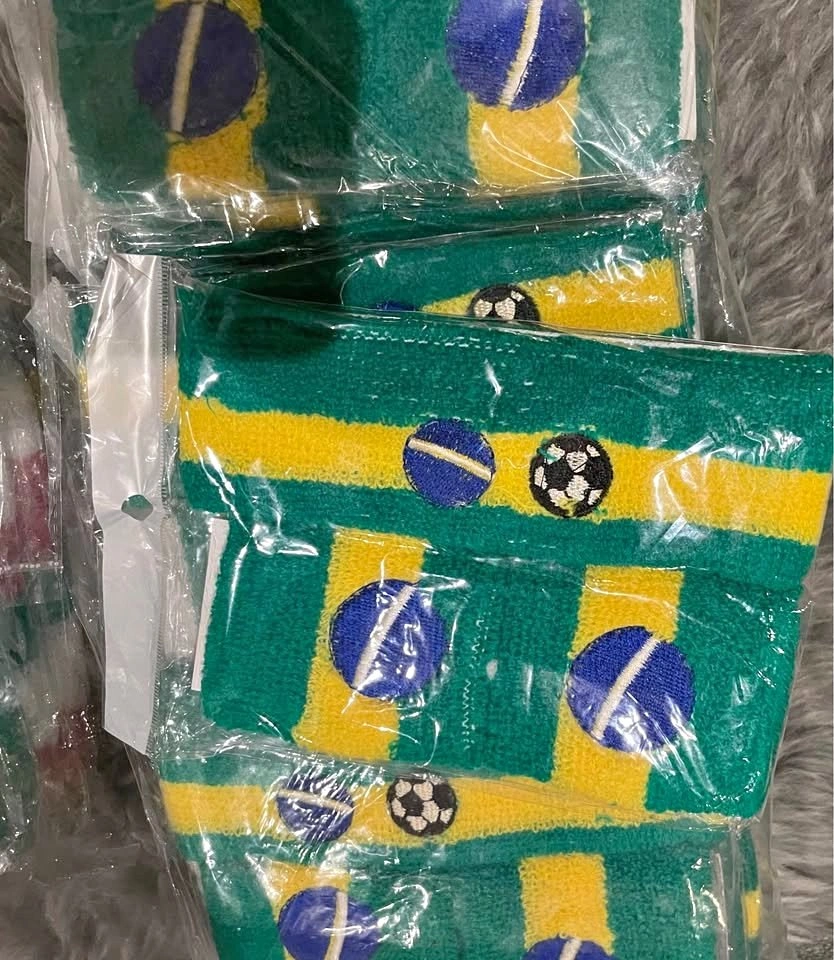 12 packages of NEW Brasilian head- and wristbands