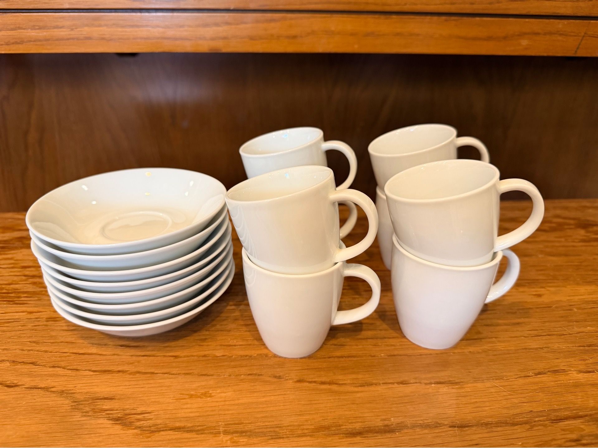 Espresso cups & saucers