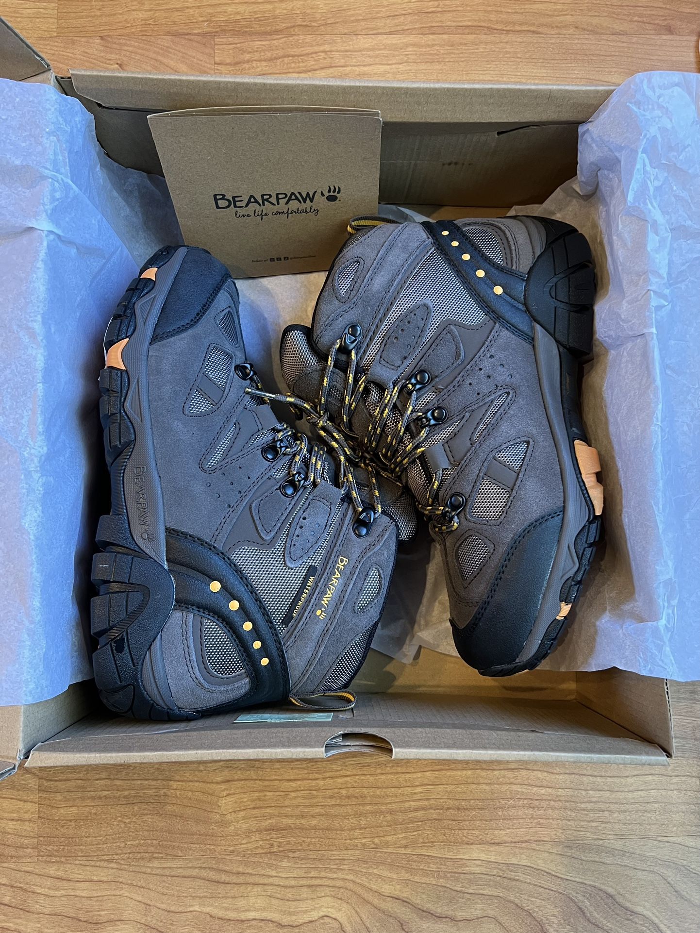 Bearpaw Hiking Boots