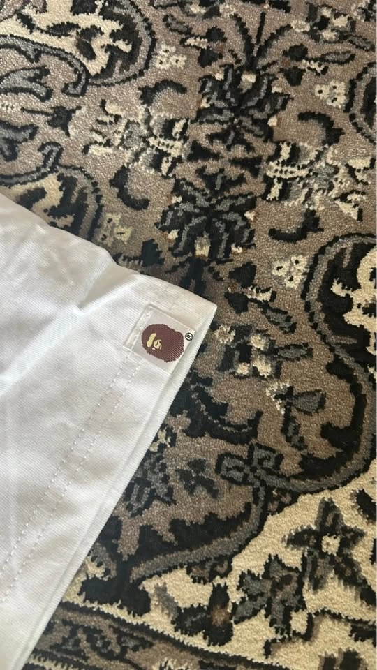 White Bape T-shirt - photo 3