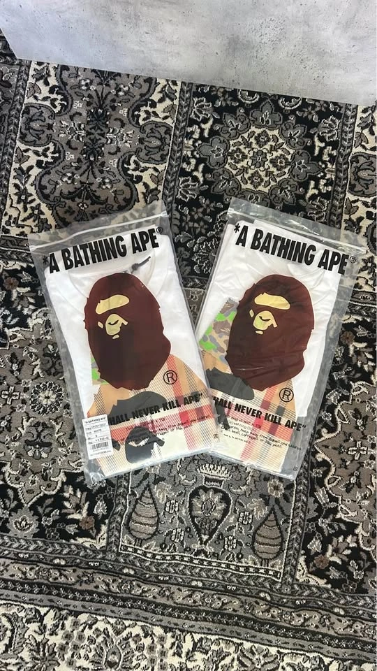 White Bape T-shirt - photo 4
