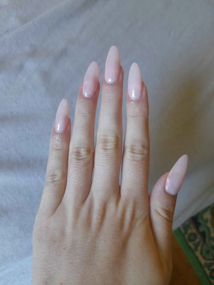 Manicure model - photo 3
