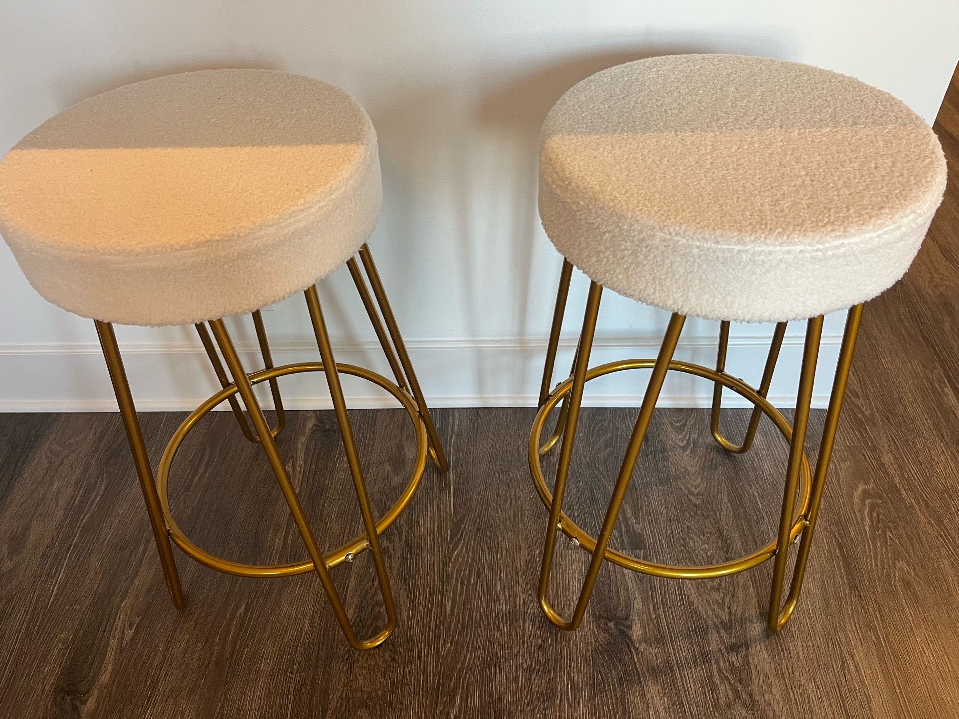 Kitchen stools (set of 2)