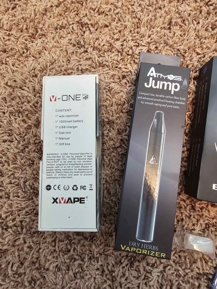 Big lot of Herbal & Concentrate Vaporizers & Accessories - photo 3