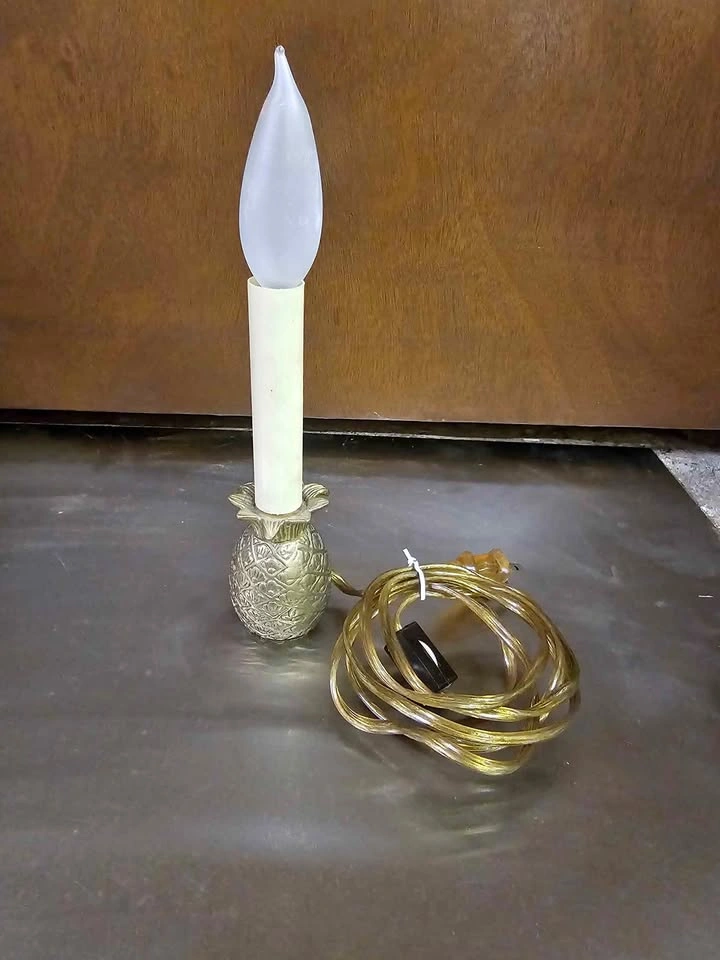 Brass Pineapple Candle Lamp Vintage Cute TESTED