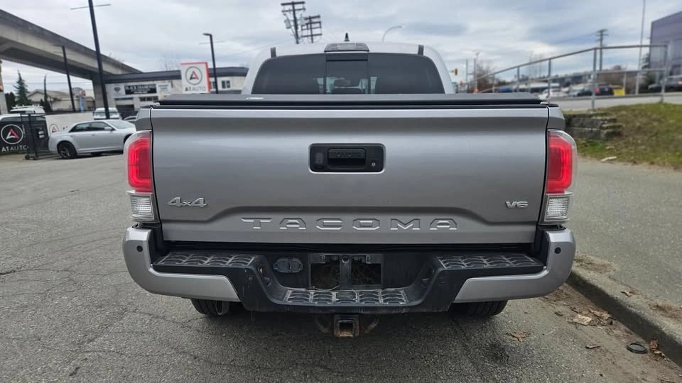 2018 Toyota Tacoma Limited, Excellent condition - photo 4