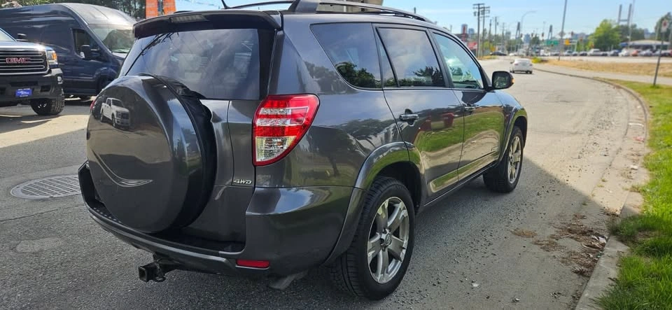 2011 Toyota rav4 4wd, sports - photo 5