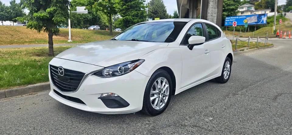 2016 Mazda 3 Touring, Excellent Condition