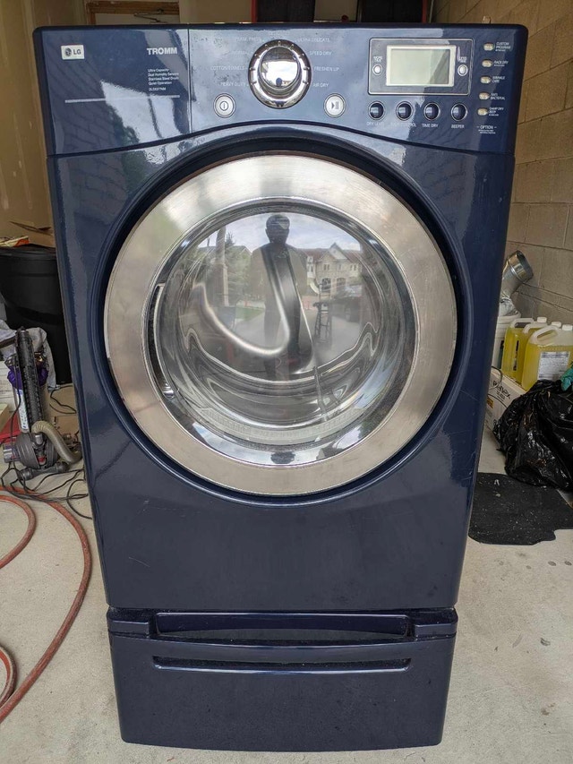LG Tromm Dryer
