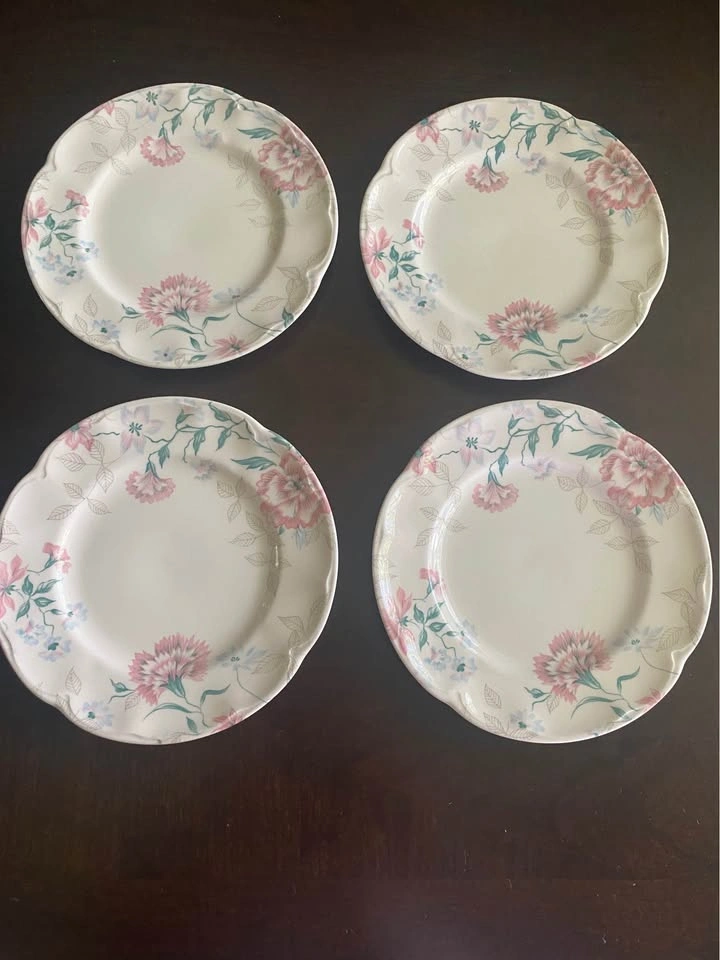 Set of 4 Johnson Brothers England Lyndon Bread Plates - photo 2