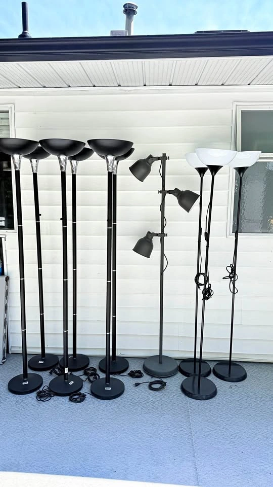 Floor lamps
