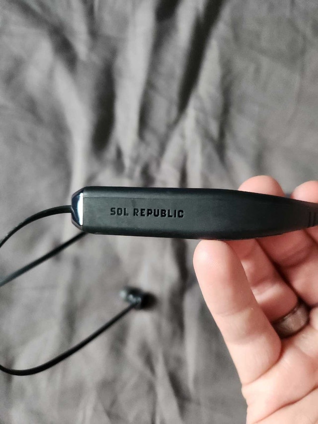 SOL Republic Shadow Headphones - photo 5