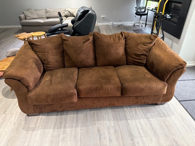 Brown Microfiber Sofa Bed – Comfortable & Functional