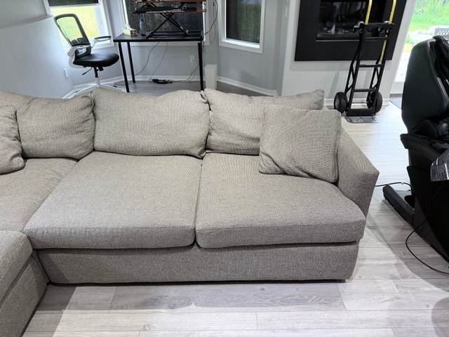 Crate & Barrel Lounge Deep Sectional – Taft Heather - photo 2