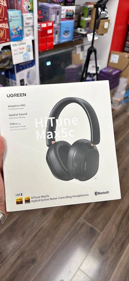 UGREEN HiTune Max5c Hybrid Active Noise-Cancelling Headphones
