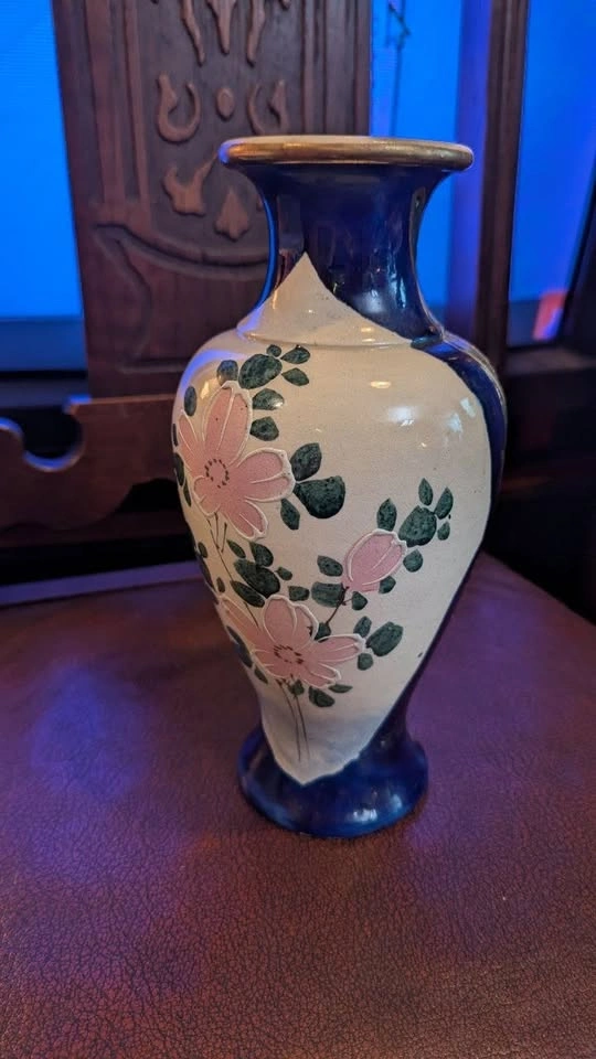 Vintage Floral Ceramic Vase - photo 2