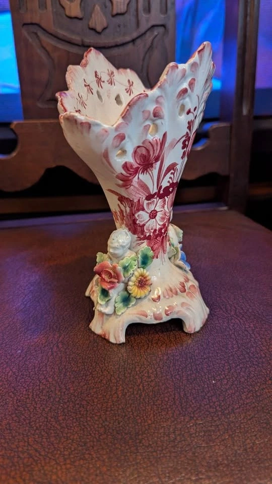 Vintage Capodimonte Porcelain Vase - photo 3