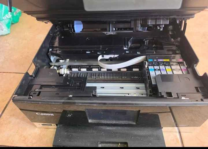 Canon PIXMA TS8320 Wireless Inkjet All-In-One Printer - photo 4