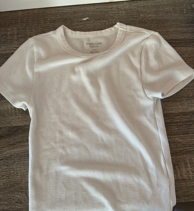 American Eagle T-shirt