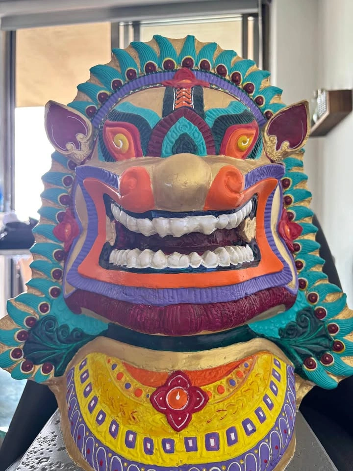 Hand-Painted Balinese Lion Guardian Sculpture