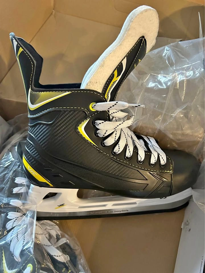 Men’s skates