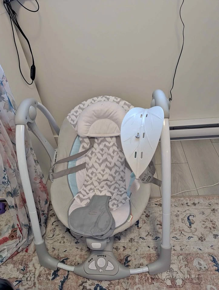 Ingenuity ConvertMe 2-in-1 Portable Baby Swing & Infant Seat