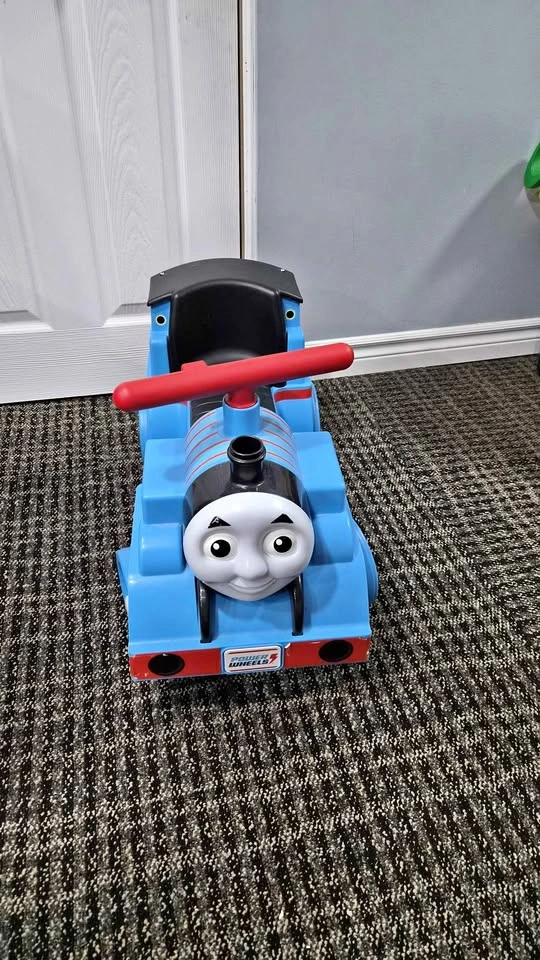 Power Wheels Thomas & Friends Ride-On Train with Track