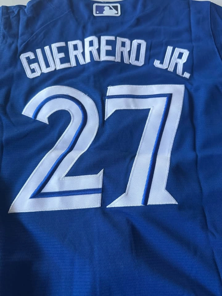 Blue jays jersey youth size - photo 2