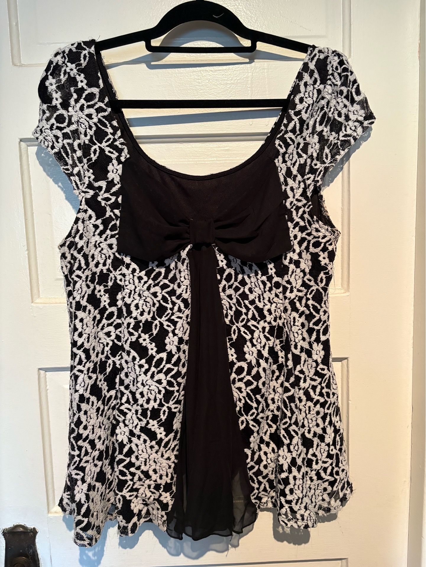 Women’s Top Size 2X - photo 2