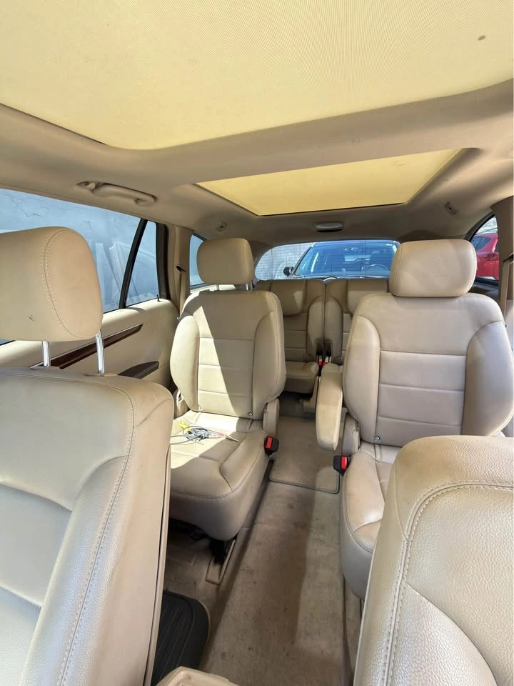 2011 Mercedes-Benz R-Class · 4matic - photo 5