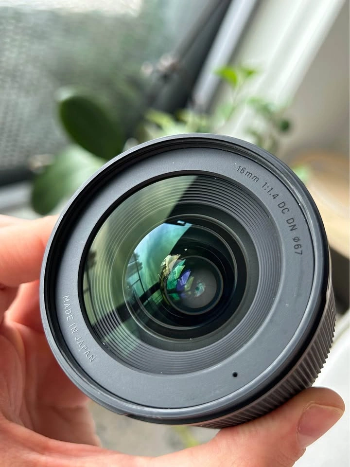 Sigma 16mm f1.4 for Canon EF-M - photo 3