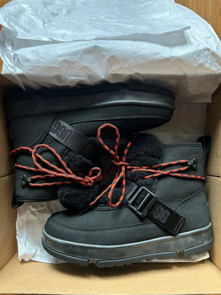 Ugg winter boots