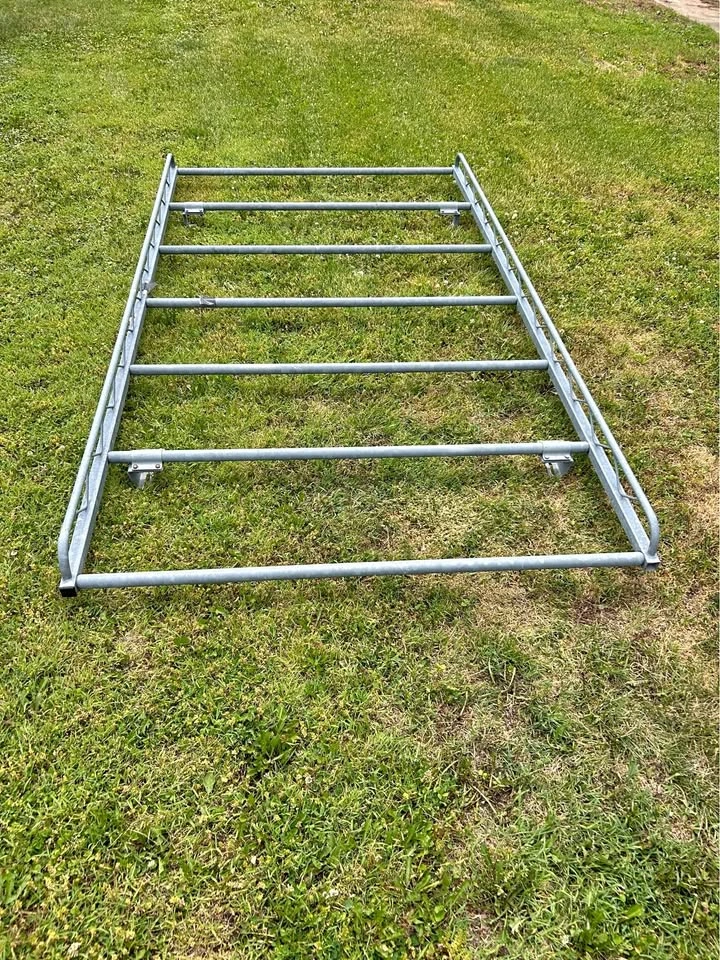 Ladder rack van style 1