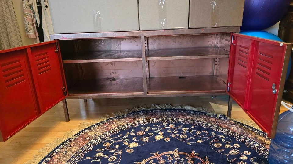 Vintage Ikea metal cabinet with locking doors - photo 2
