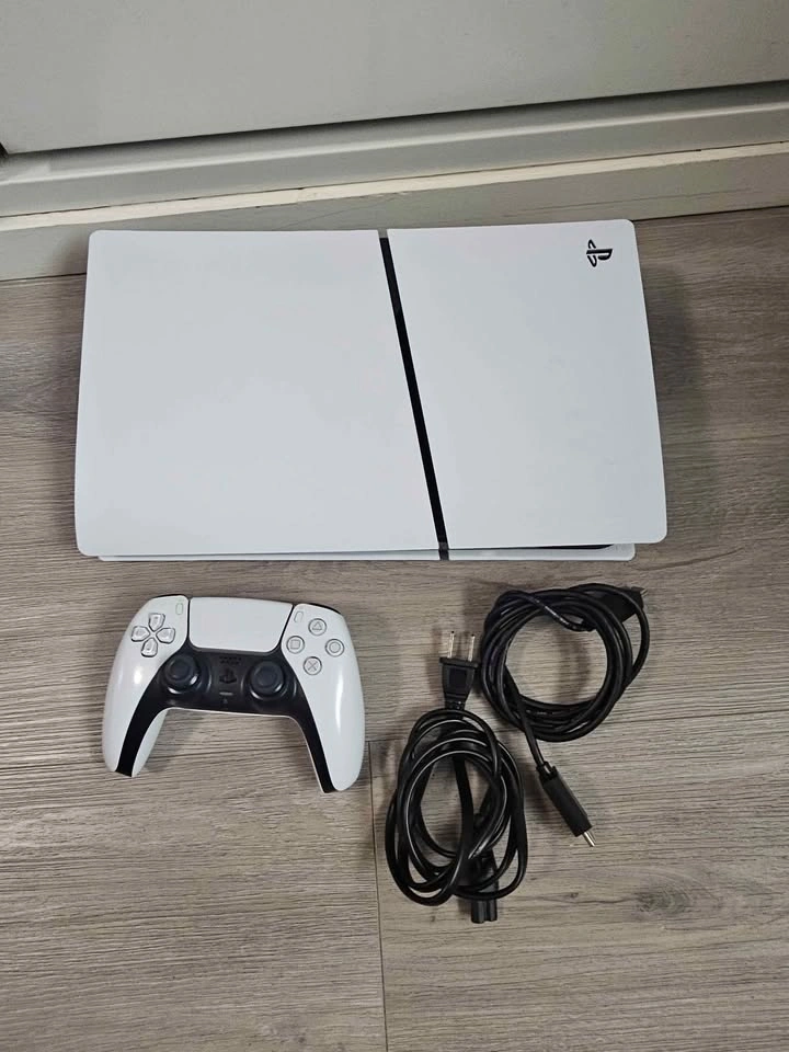 PS5 Slim Digital Edition for Sale $520 - photo 3