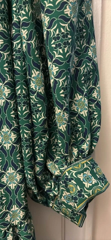 Max Studio green geometric print tiered midi dress. Size M - photo 3