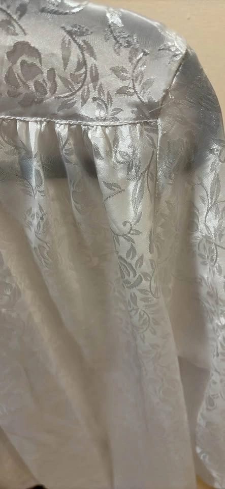 White floral satin jacquard top by Authentic Vintage BonWorth - photo 3