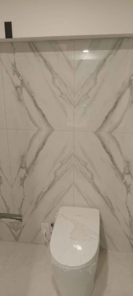 24 x 48 porcelain tile, marble looking - photo 4