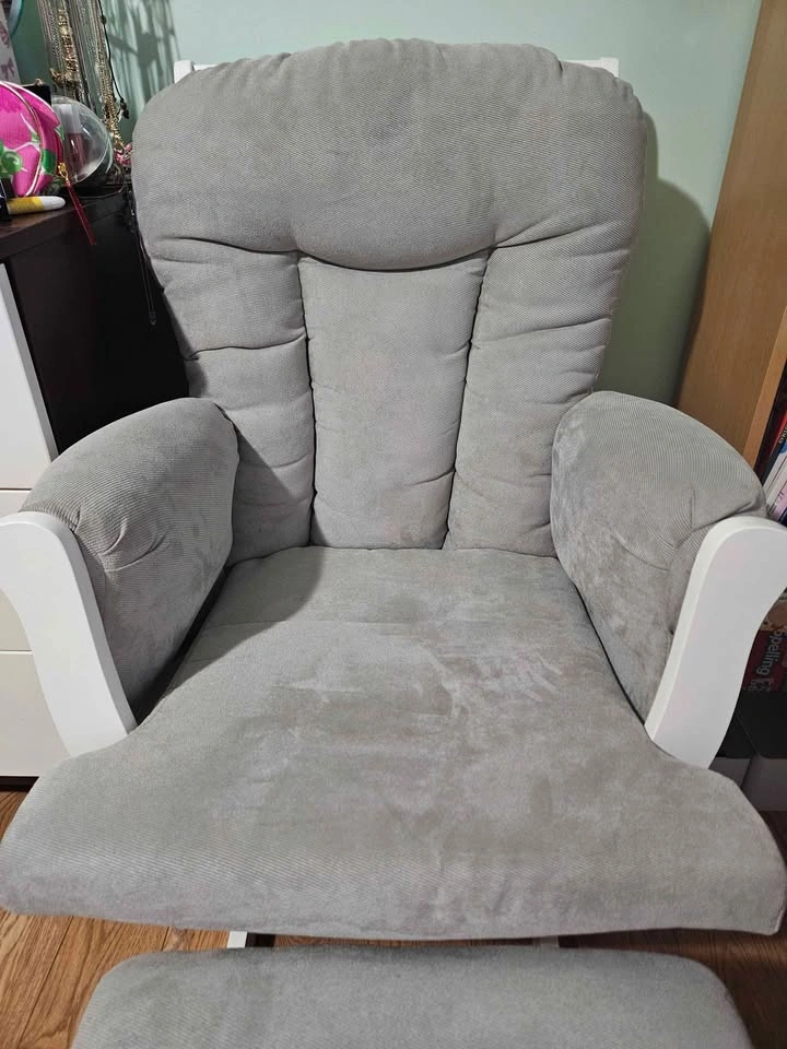 EUC Nursing Glider Chair from West Coast Kids - photo 2