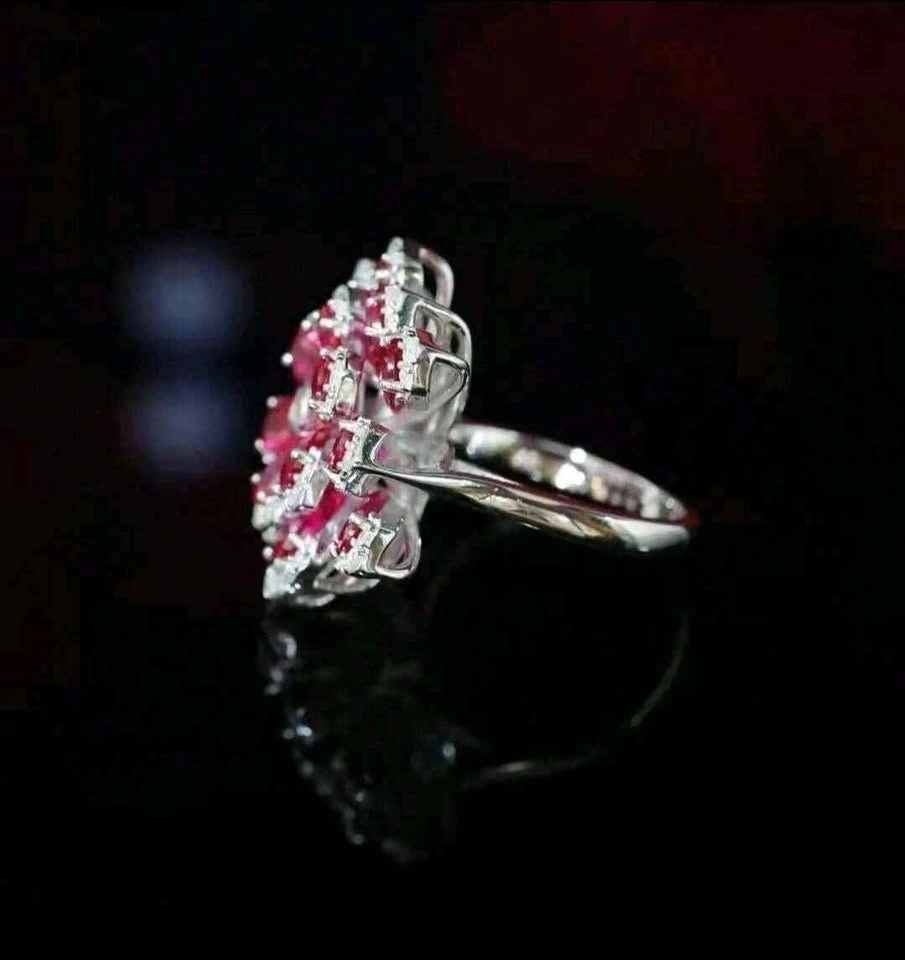 Ring and accessory for Velvet class women - photo 3