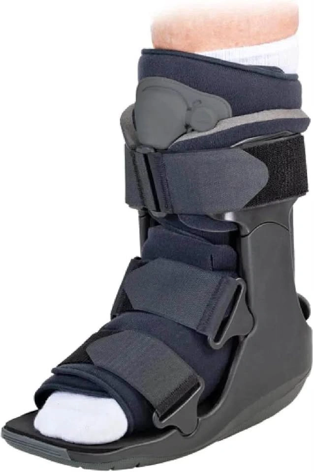 Breg SoftGait Air Walker Boot — Large — New