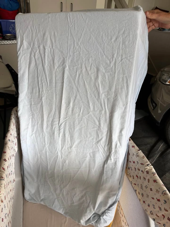 Vintage Portable Baby Playpen / Travel Crib - photo 3